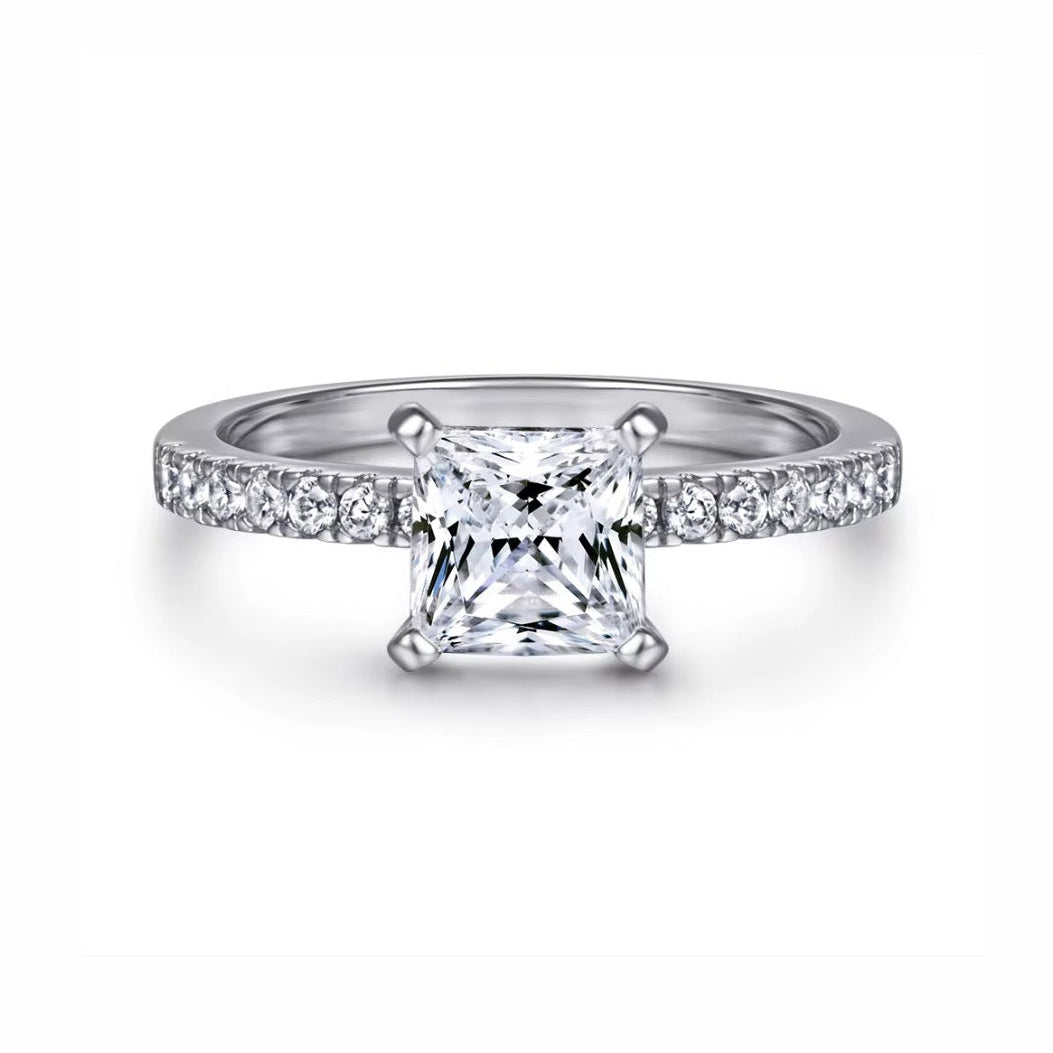 Luna Radiance Ring