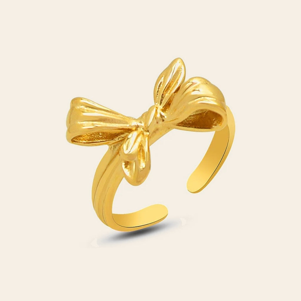 The Gift Ring in gold