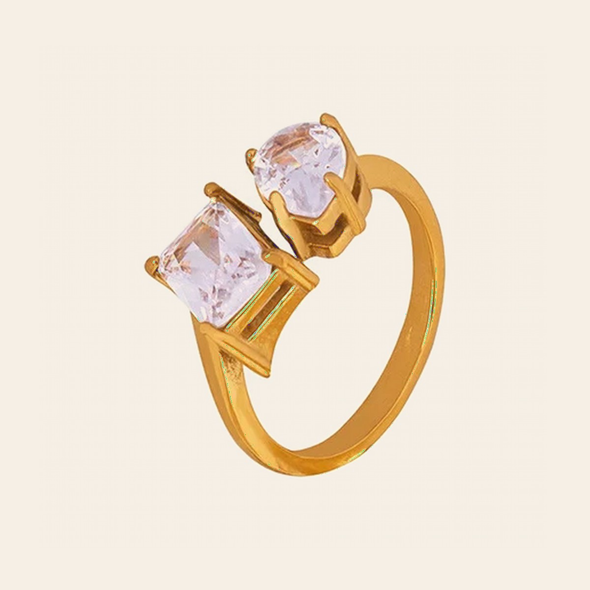 The Toi et Moi Ring with two clear stones